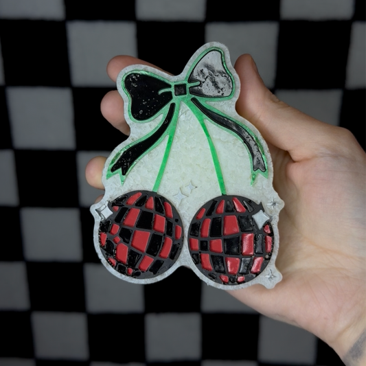 Disco cherries